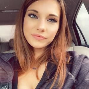 Meet your Posher, Leahann